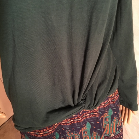 ❤️HOST PICK! NIB Leo Rosi Women's Serena TwistFront Top Green, Small - Picture 5 of 5